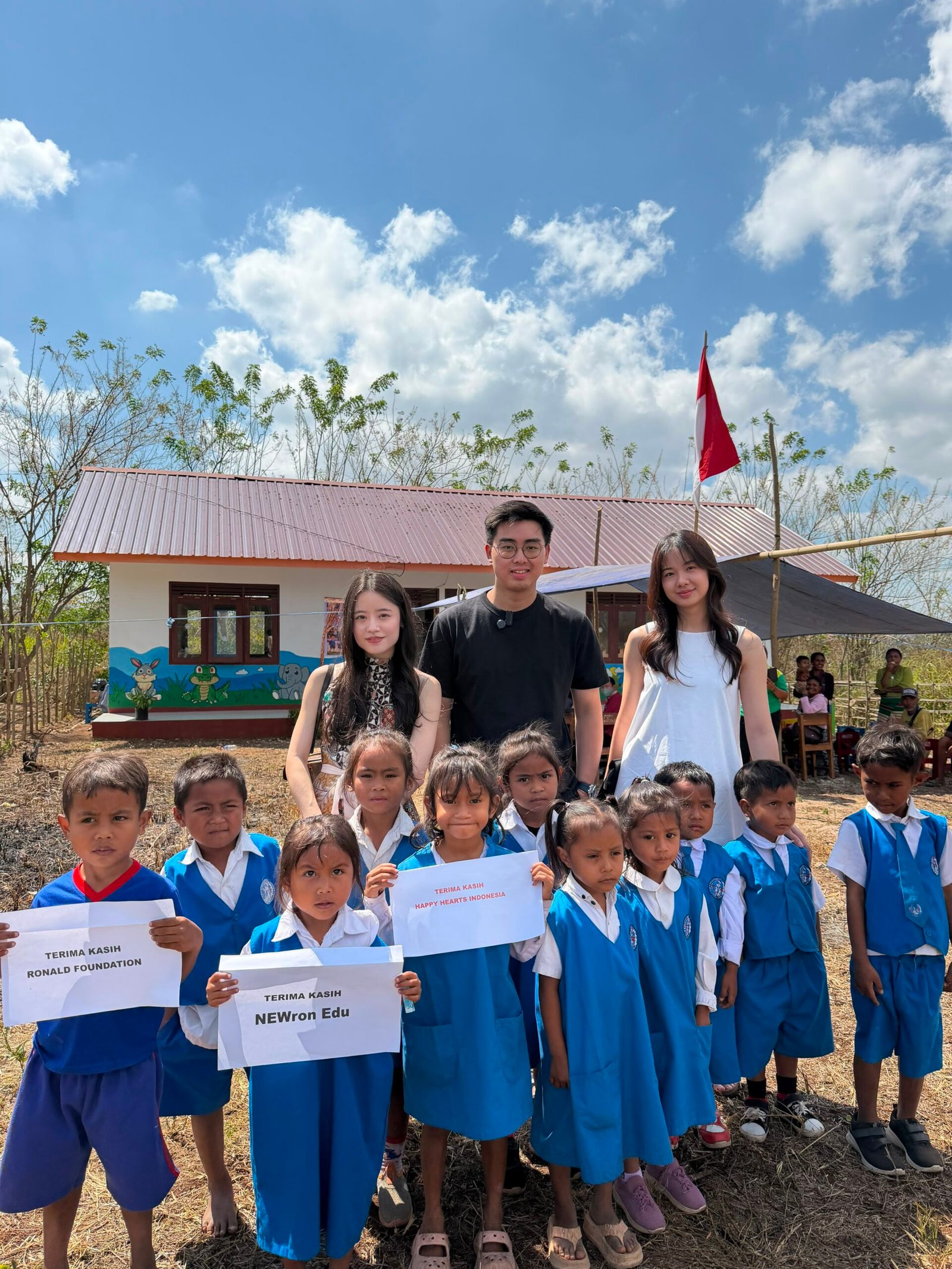 Timothy Ronald Bangun Sekolah ke 5 di Sumba Timur